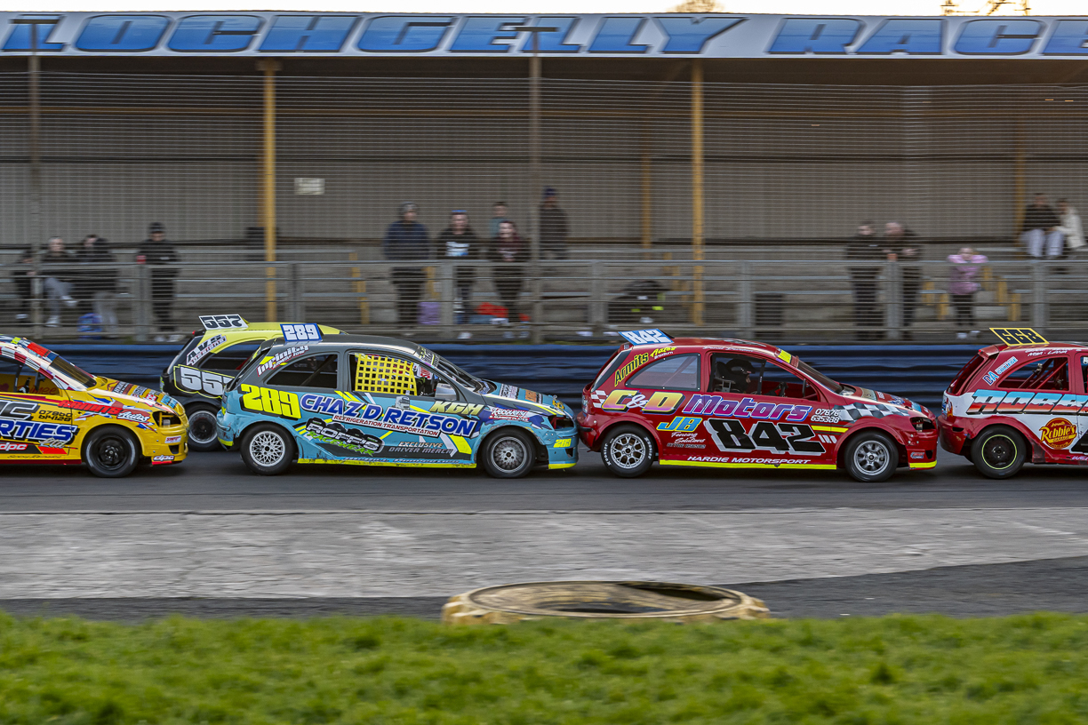 Superstox Shine With Close Racing