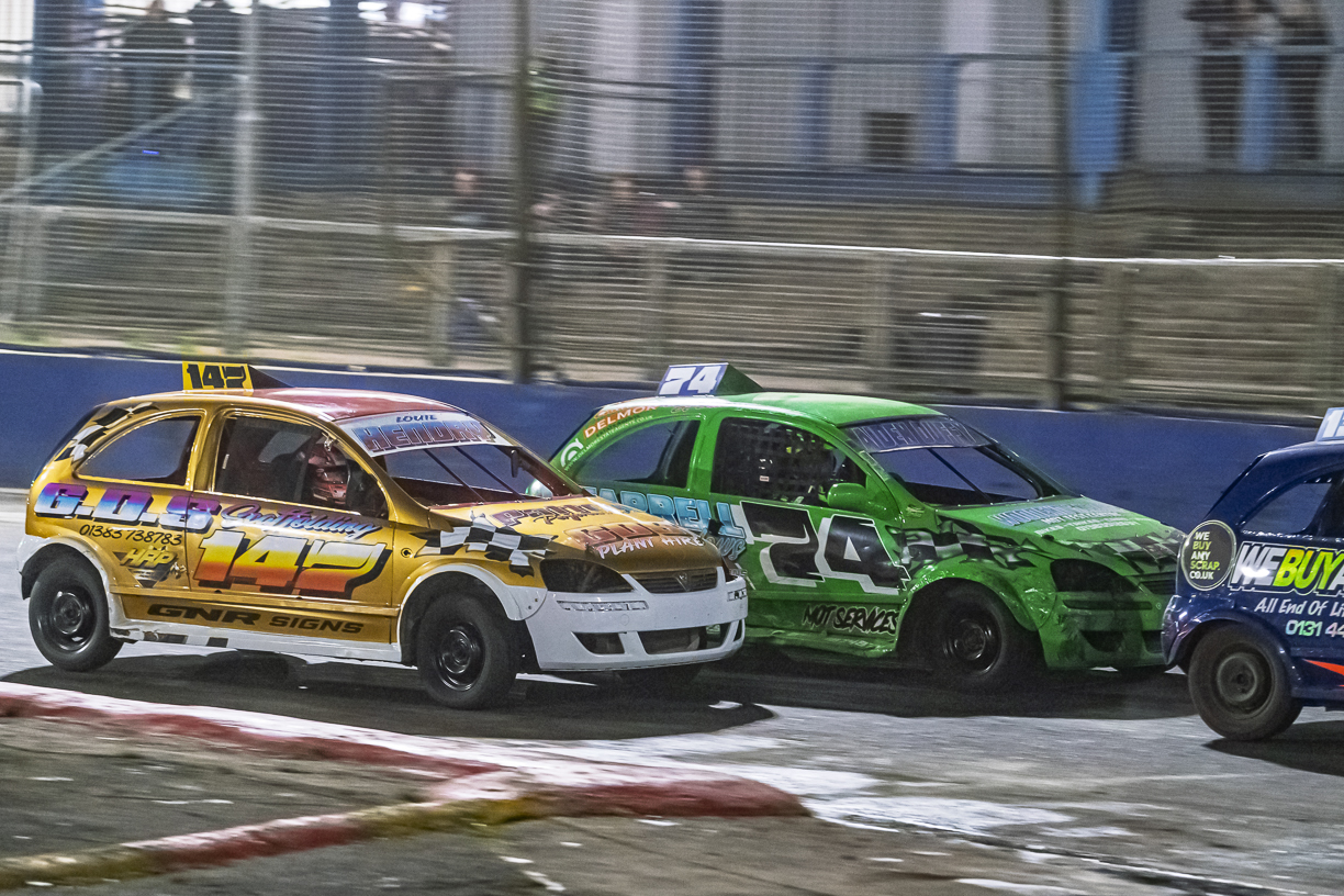 Superstox Shine With Close Racing